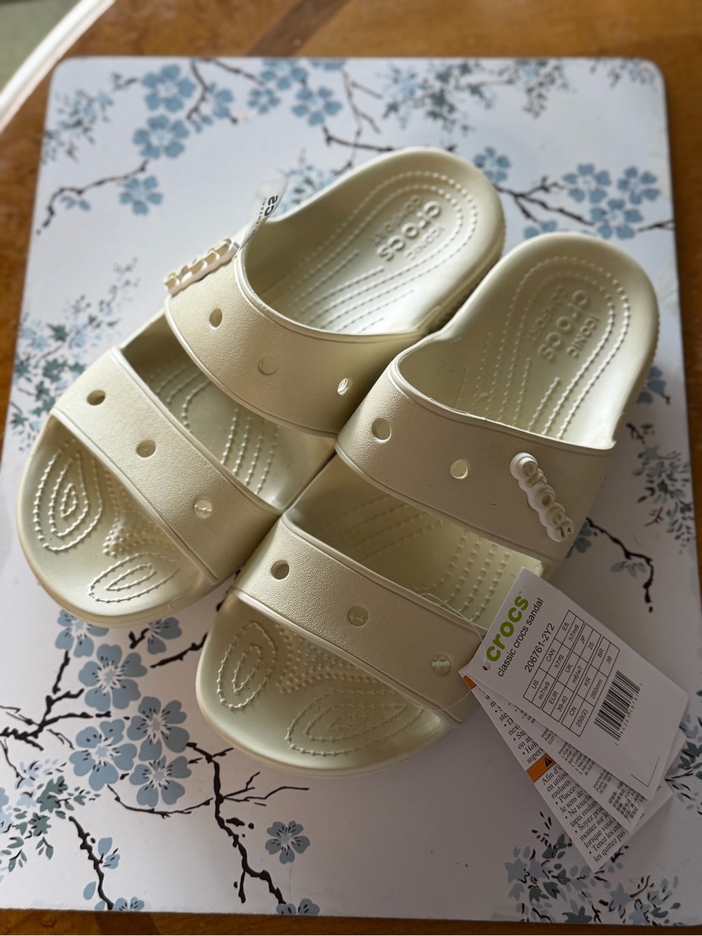 CROCS Slide Sandals in Creamy Off-White NWT